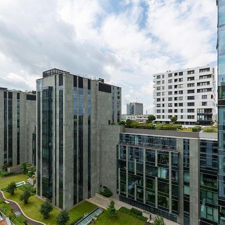 City Center Apartments Grzybowska With Parking By Noclegi Renters Warszawa Eksteriør bilde